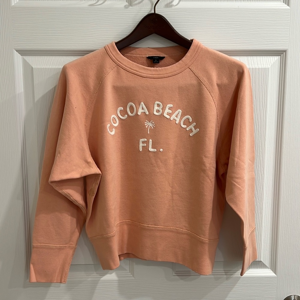 New J.Crew Garment-dyed COCOA BEACH Sweatshirt Size Small Peachy Pink J Crew